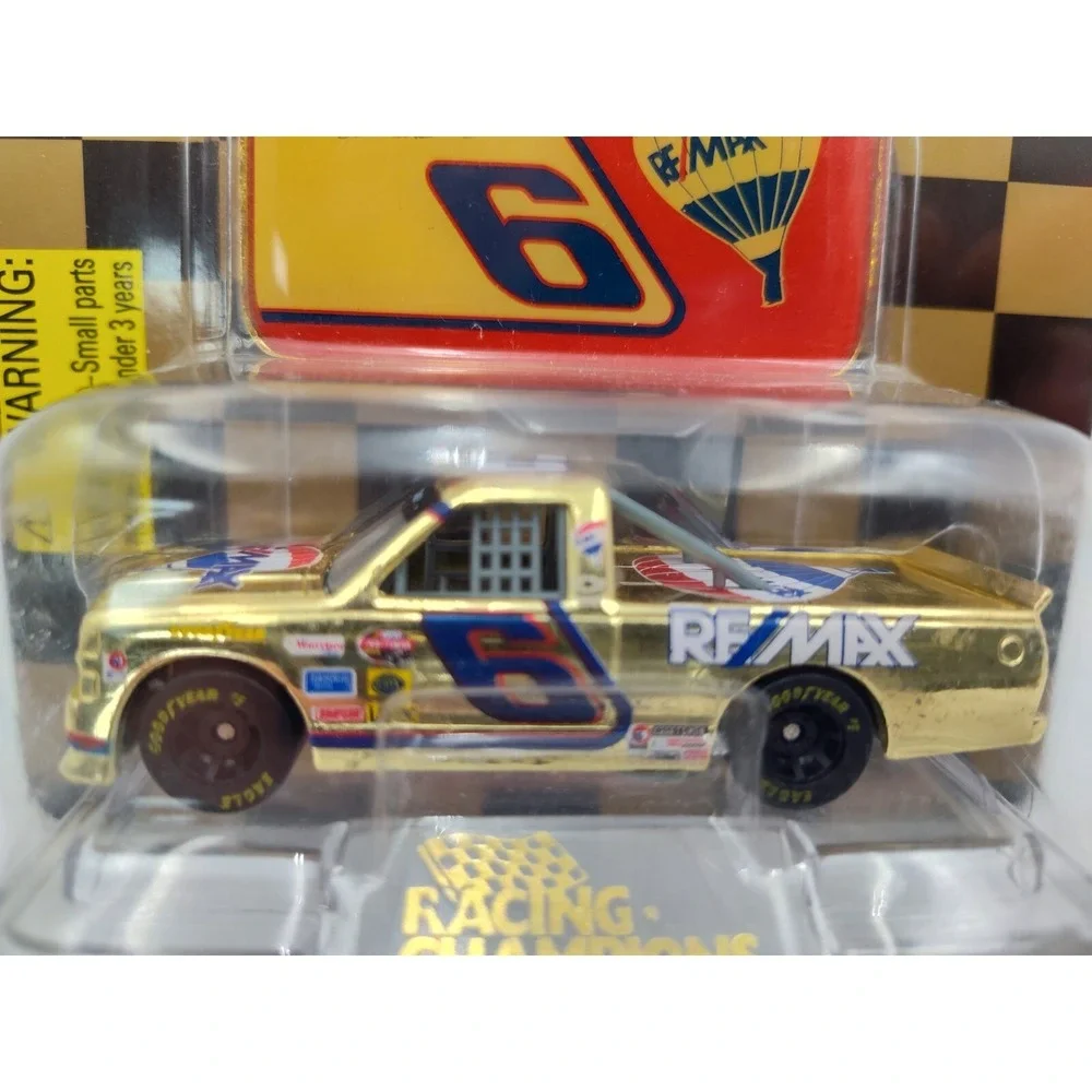Racing Champions 1998‎ NASCAR Gold Re/Max VERY UNCOMMON SEE B11.1Gu327